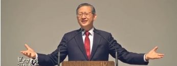 김성국 목사-입에는 찬양, 손에는 칼