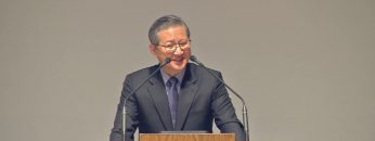 김성국 목사-주님에게 더 깊이 매달리자