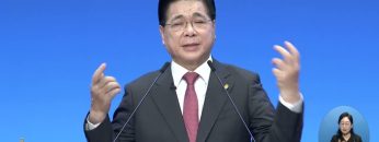 우리안에서 행하시는 하나님