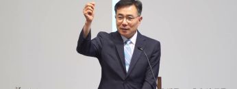 조원태 목사 한 밤중, 노래가 연 문들