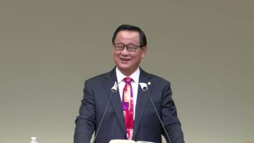 김재열 성전을 찾는 사람들