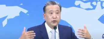 김학진 목사 은혜로우신 하나님